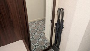 室内に用意された雨傘